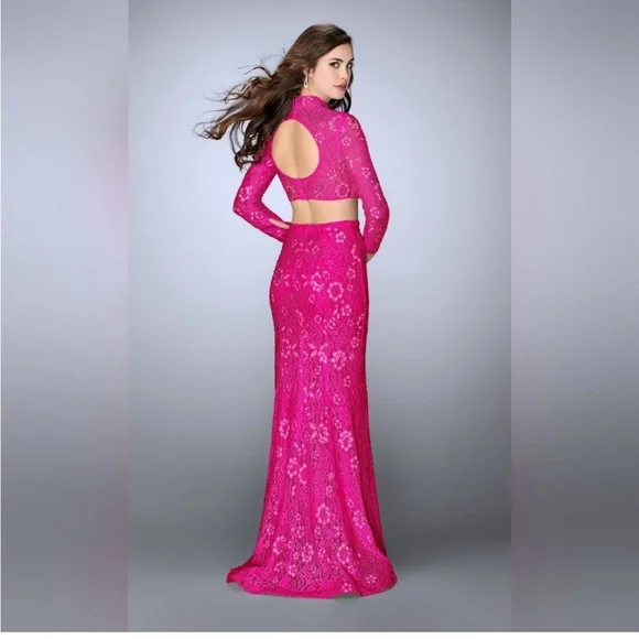 La Femme | Dresses | La Femme Fushia Pink 2pc Prom Dress Size 6 | Poshmark